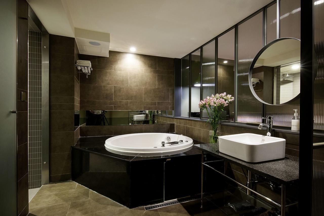 Nineth Hotel Seul Zewnętrze zdjęcie